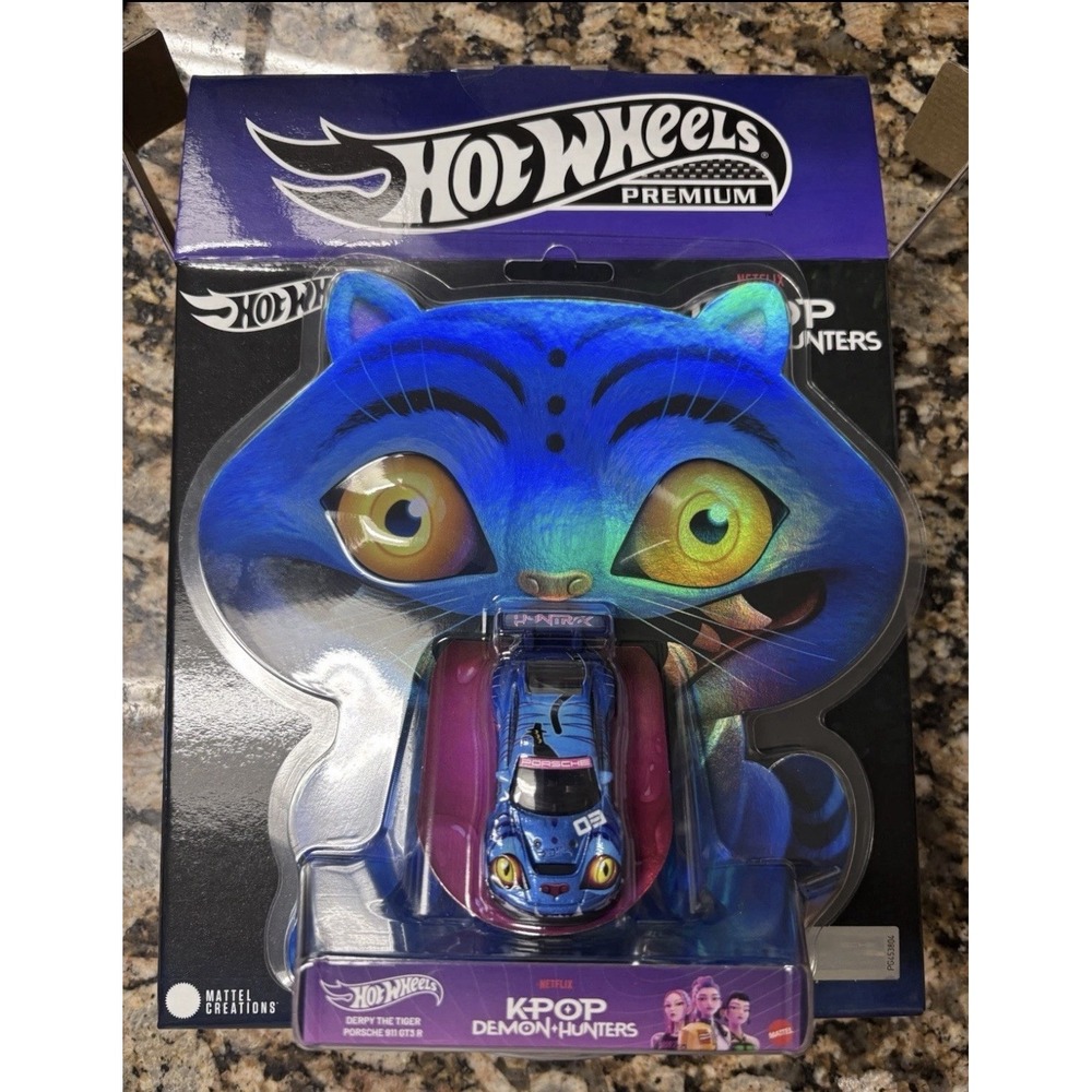 Hot Wheels KPop Demon Hunters Derpy Porsche 911 GT3 R Sealed